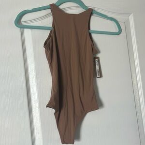 SKIMS fits everybody high neck body suit color Sienna